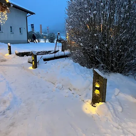 Nyaraló Plattenstein
